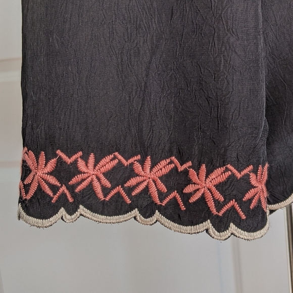 Boho Floral Embroidered Blouse V-Neck Long Wide Sleeves Multicolor Black M NWT - Picture 12 of 13